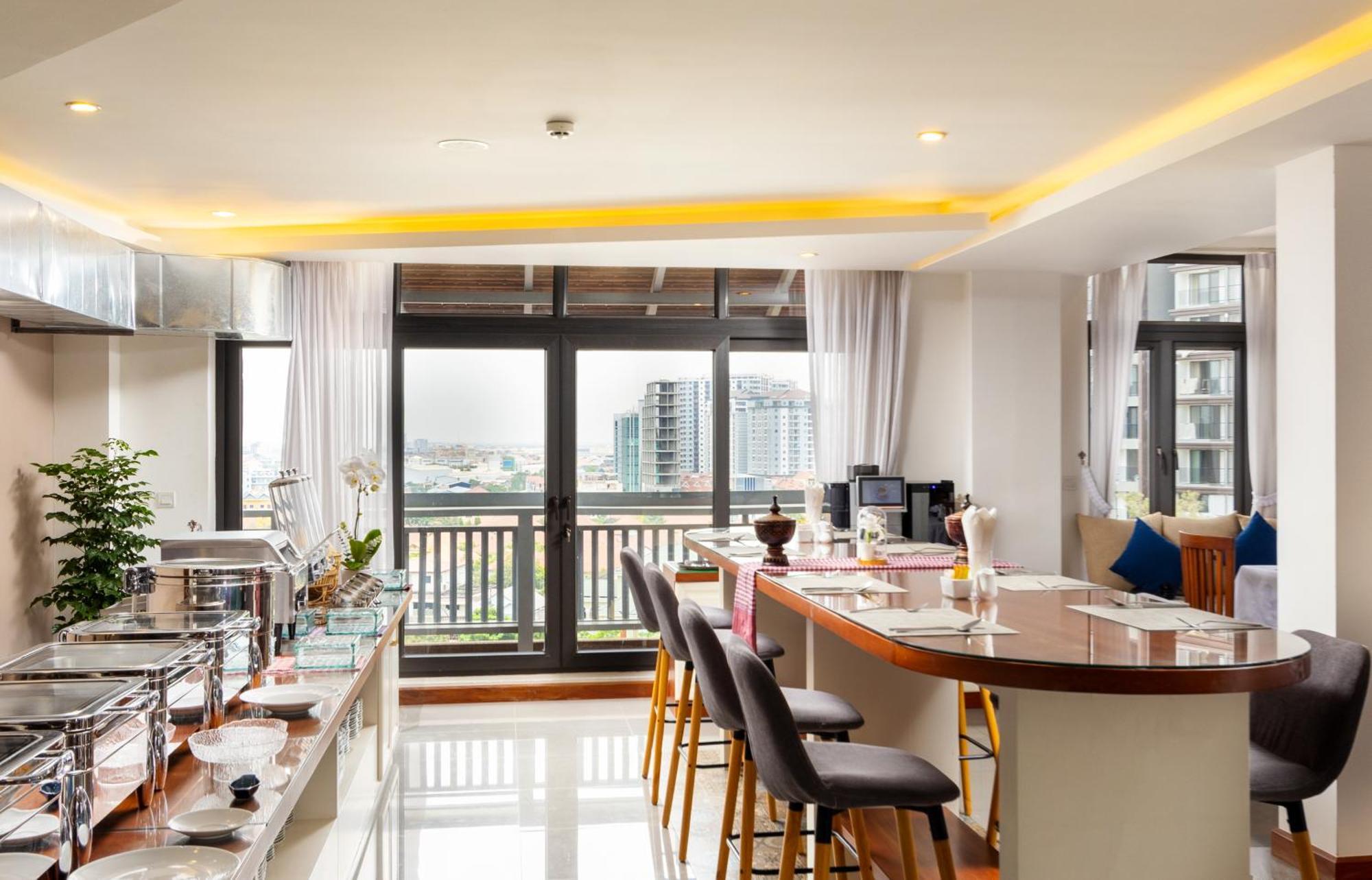 Jaya Suites Hotel Phnom Penh Luaran gambar
