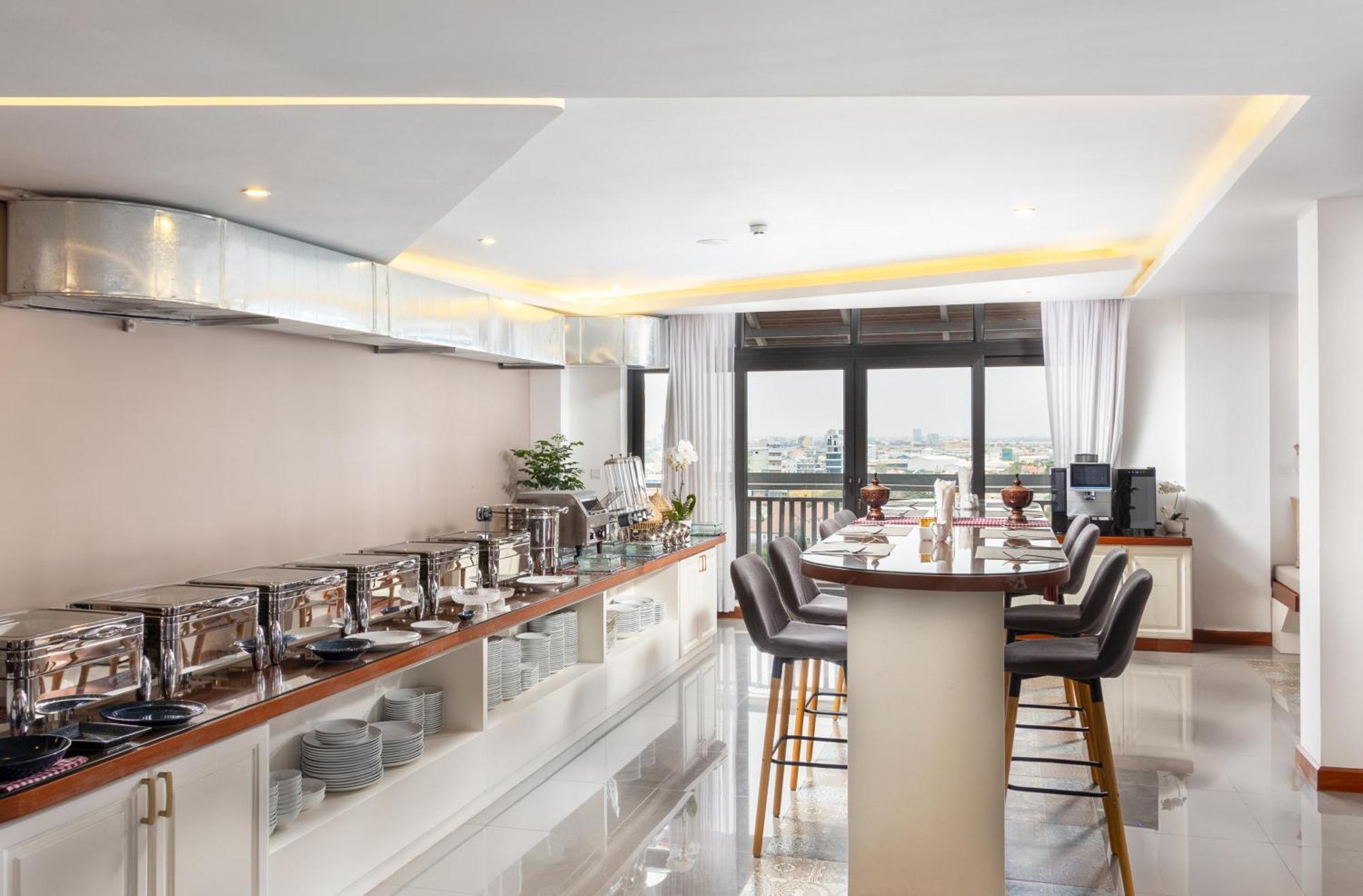 Jaya Suites Hotel Phnom Penh Luaran gambar