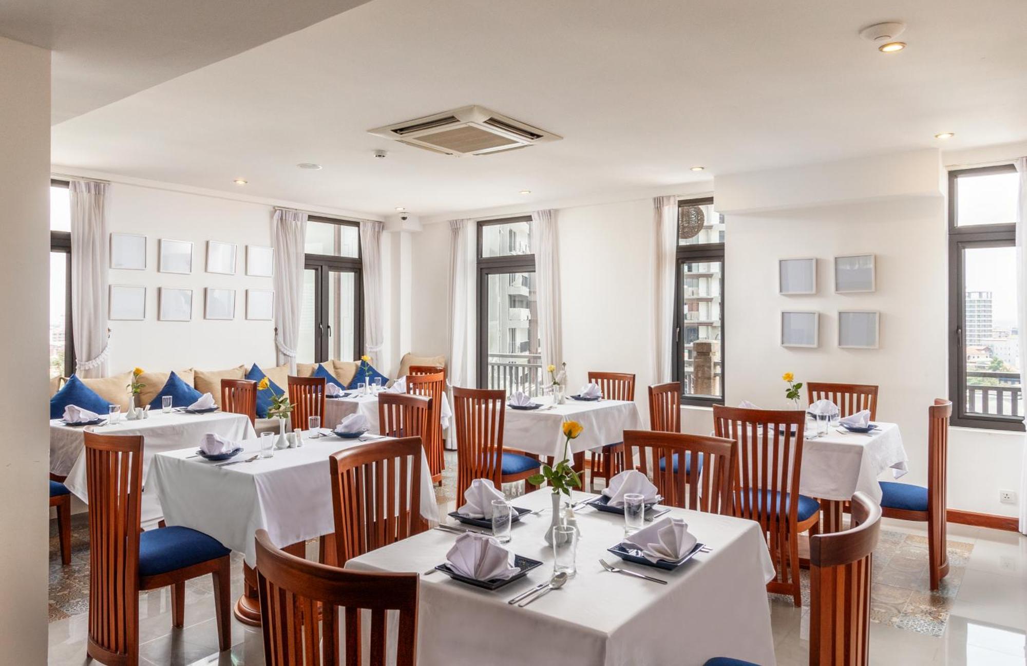 Jaya Suites Hotel Phnom Penh Luaran gambar