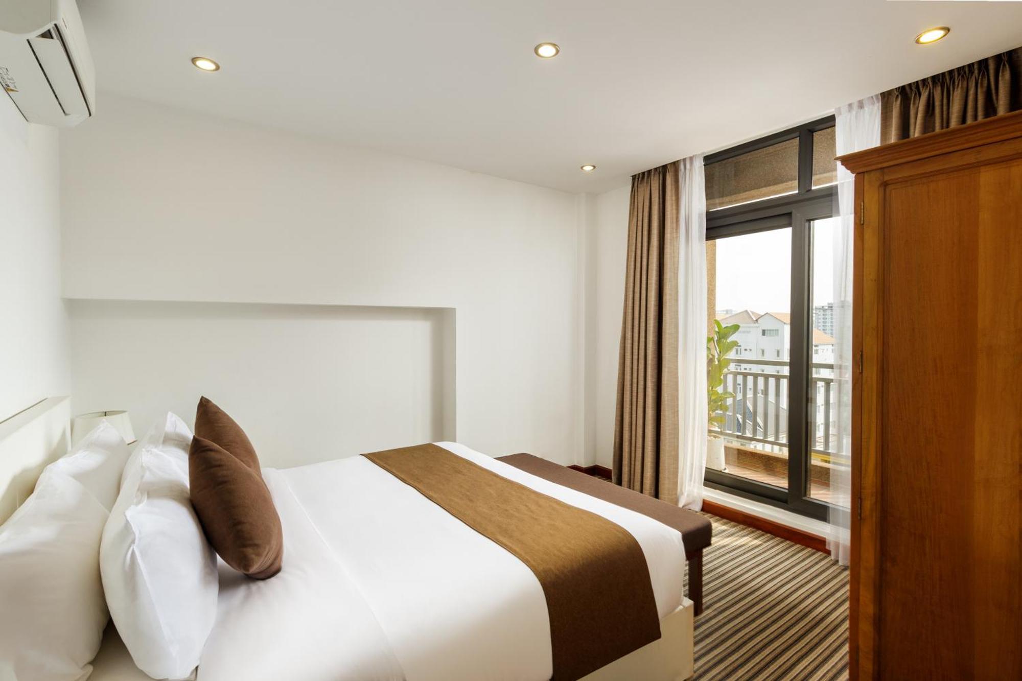 Jaya Suites Hotel Phnom Penh Luaran gambar