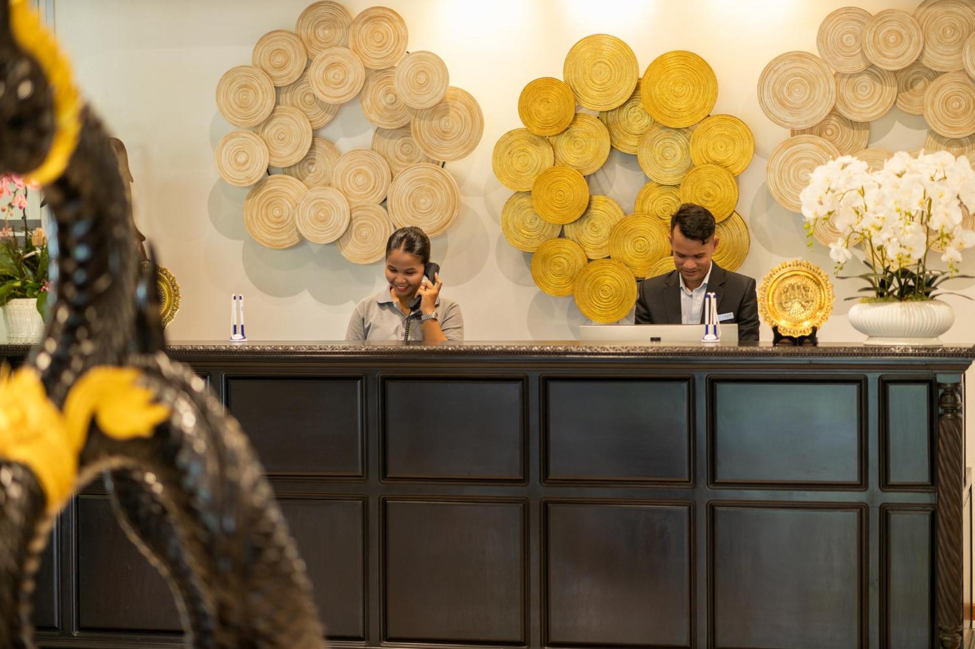 Jaya Suites Hotel Phnom Penh Luaran gambar