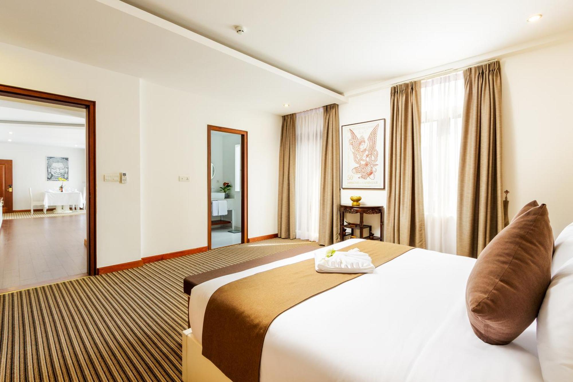 Jaya Suites Hotel Phnom Penh Luaran gambar